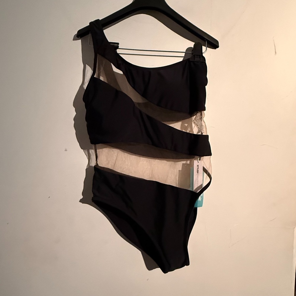 One piece Swim Suit Size Large One Shoulder Mesh‎ Peekaboo Black NWT